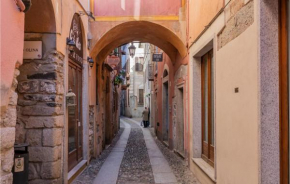Beautiful apartment in Orta San Giulio with WiFi and 1 Bedrooms